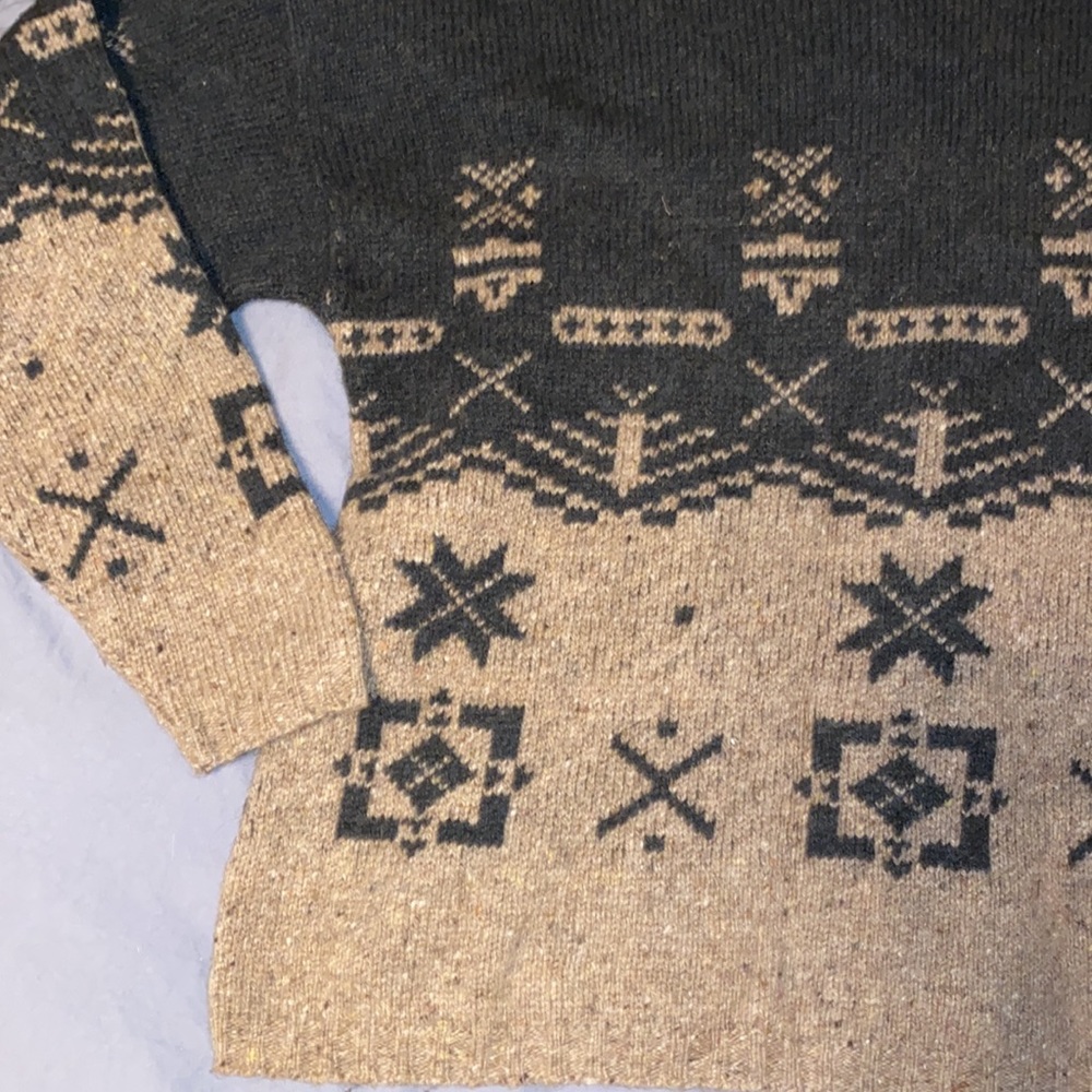 Vintage Woolrich green & tan fair isle cozy sweater - Picture 3 of 5
